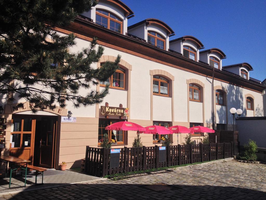 Apartmany A Ubytovani Mlynice Litovel Exterior foto